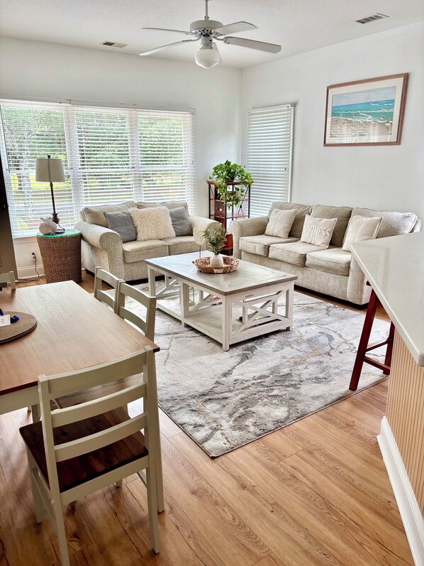 Smart TV - Amazing Newly Renovated Condo at Sea Trail Resort (Sunset Beach)