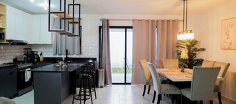 Beautiful Modern Home in Res San Andres 