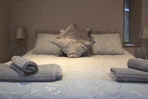 Iron/ironing board, free WiFi - The Old Mill Bed & Breakfast (Biggar)