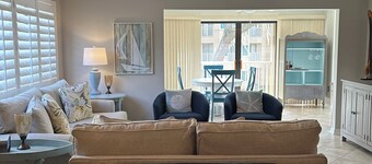 3BR 2BA riverfront condo with a boat slip