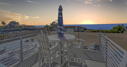 Ocean VIEWS! Steps from Victoria Beach, Lux Design