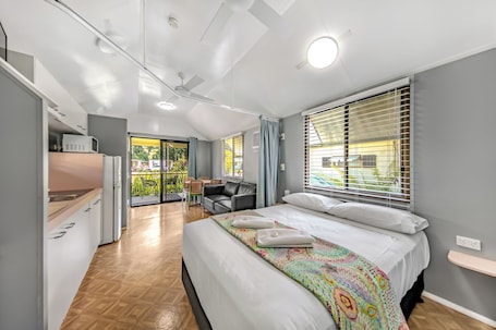 2 bedrooms, free WiFi