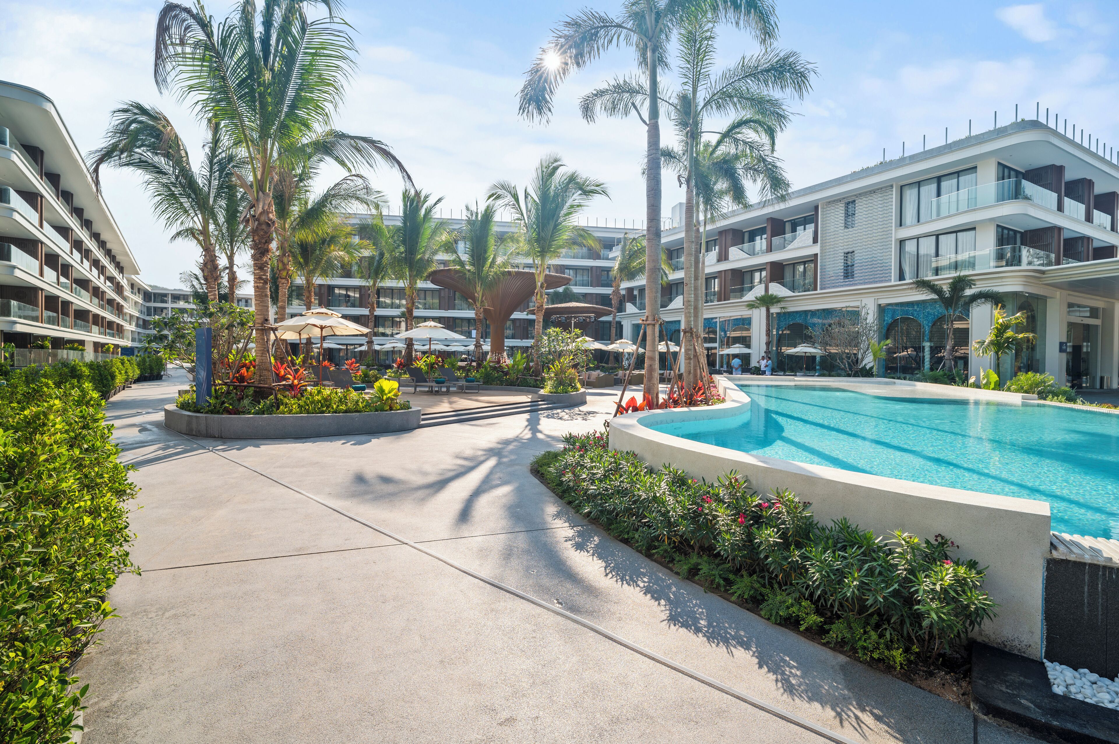 2 piscinas al aire libre