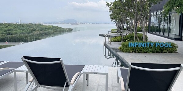 Pool - 2BR Urban Suites by Cathca #TopFacilities #SelfCheck-in (Jelutong)