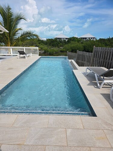 Swan Cottages #5 1 BR Waterfront