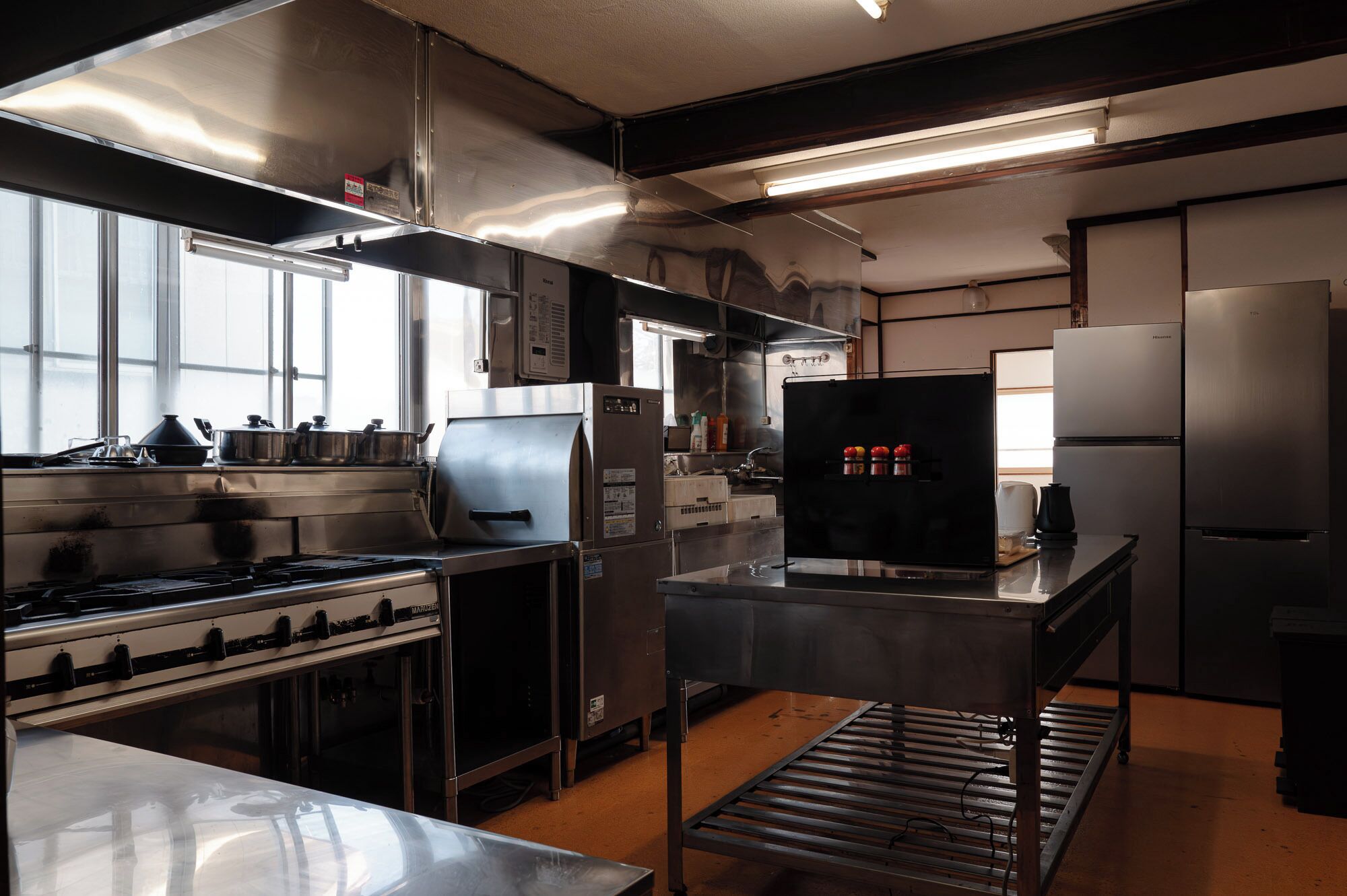 雪櫃、微波爐、爐具、廚房用具/餐具/器皿