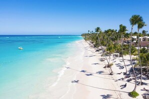 Beach nearby, beach towels