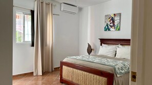 1 bedroom, iron/ironing board, free WiFi, bed sheets - Bavaro-El Cortecito Beach Cozy apartment with AC and Fast WiFi, (Punta Cana)