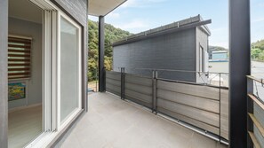 Basic Room, 1 Bedroom (gabom 1dong) | 1 bedroom, free WiFi - Gapyeong Gabom Kids Poolvilla Pension (Gapyeong)