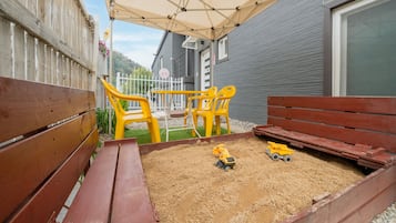 ๋ฒ ์ด์ง๋ฃธ, ์นจ์ค 1๊ฐ (gabom 1dong) | 1 ๊ฐ์ ์นจ์ค, ๋ฌด๋ฃ WiFi