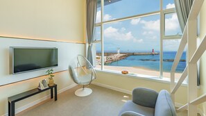 Basic Room, 1 Bedroom (Room301 (Duplex/Spa)) | 1 bedroom, free WiFi - Gangreung Ninarang Spa Pension (Gangneung)