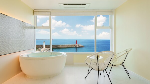 Basic Room, 1 Bedroom (Room402 (Spa))