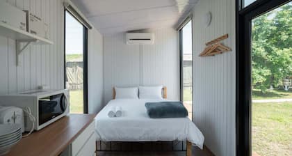 Tsinghua Tiny Home 2 by Tiny Away (清華之家2)