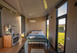 1 dormitorio y ropa de cama