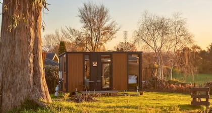 Maungakawa Hill by Tiny Away