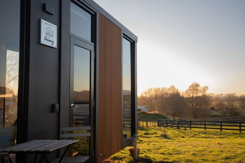 Maungakawa Hill by Tiny Away