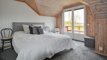 3 bedrooms, travel cot, free WiFi