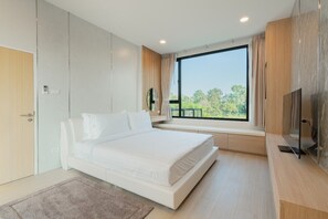 Deluxe Villa, 3 Bedrooms, Pool View | 3 bedrooms, free WiFi, bed sheets - Lyntara Pool Villa Nongkhai (Nong Khai)