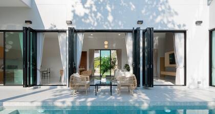 Lyntara Pool Villa Nongkhai