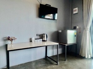 Reception - OYO 75530 By the dam cafe and farmstay (Plai Phraya)