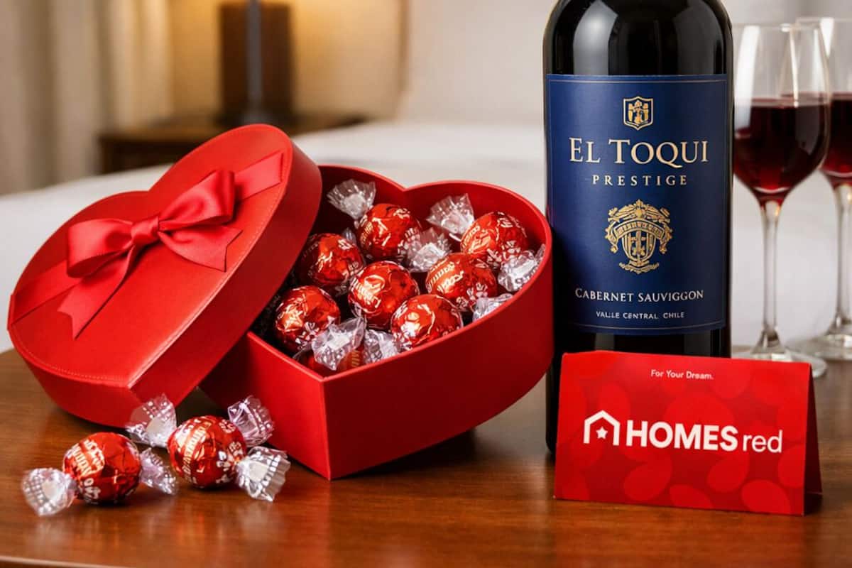 In-room safe, iron/ironing board, free WiFi, bed sheets