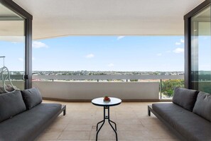 Terrace/patio - Luxe 2-Bed: Modern Interiors, Balcony & BBQ Area (Lidcombe)