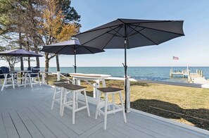 Outdoor dining - Bayfront Retreat Near St. Michaels | Private Dock • Sunset Views (Tilghman Island)