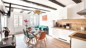 Unclassified image, 3 of 23, button - Newly renovated 3-bedroom apartment in Colmar historical center  (Colmar)