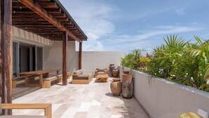 Rooftop terrace - NHOA 305B Lux 1BR Pool View Aldea Zama (Tulum)