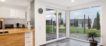 Holiday Apartment 'Relax Oasis' with Mountain View, Private Terrace & Wi-Fi