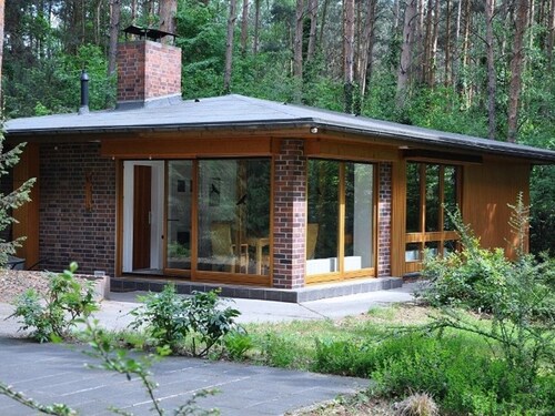 Ferienhaus 'Waldhaus Jakober' mit Privatterrasse, Gemeinschaftsgarten und Wi-Fi