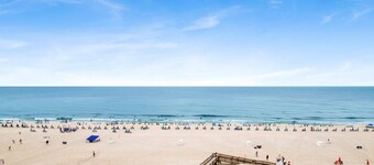 Phoenix II 2062 ~ In/Out/Kiddie Pools, Hot Tub, Sauna + $400 in FREE Activities Daily ~ Zoo/Parasail