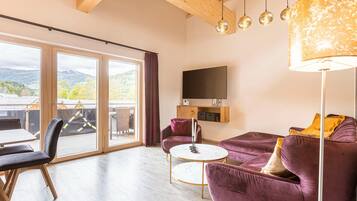 Apartment | Living area