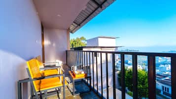 Premium Room, Balcony, Valley View | Balcony