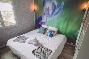 1 bedroom, iron/ironing board, WiFi, bed sheets