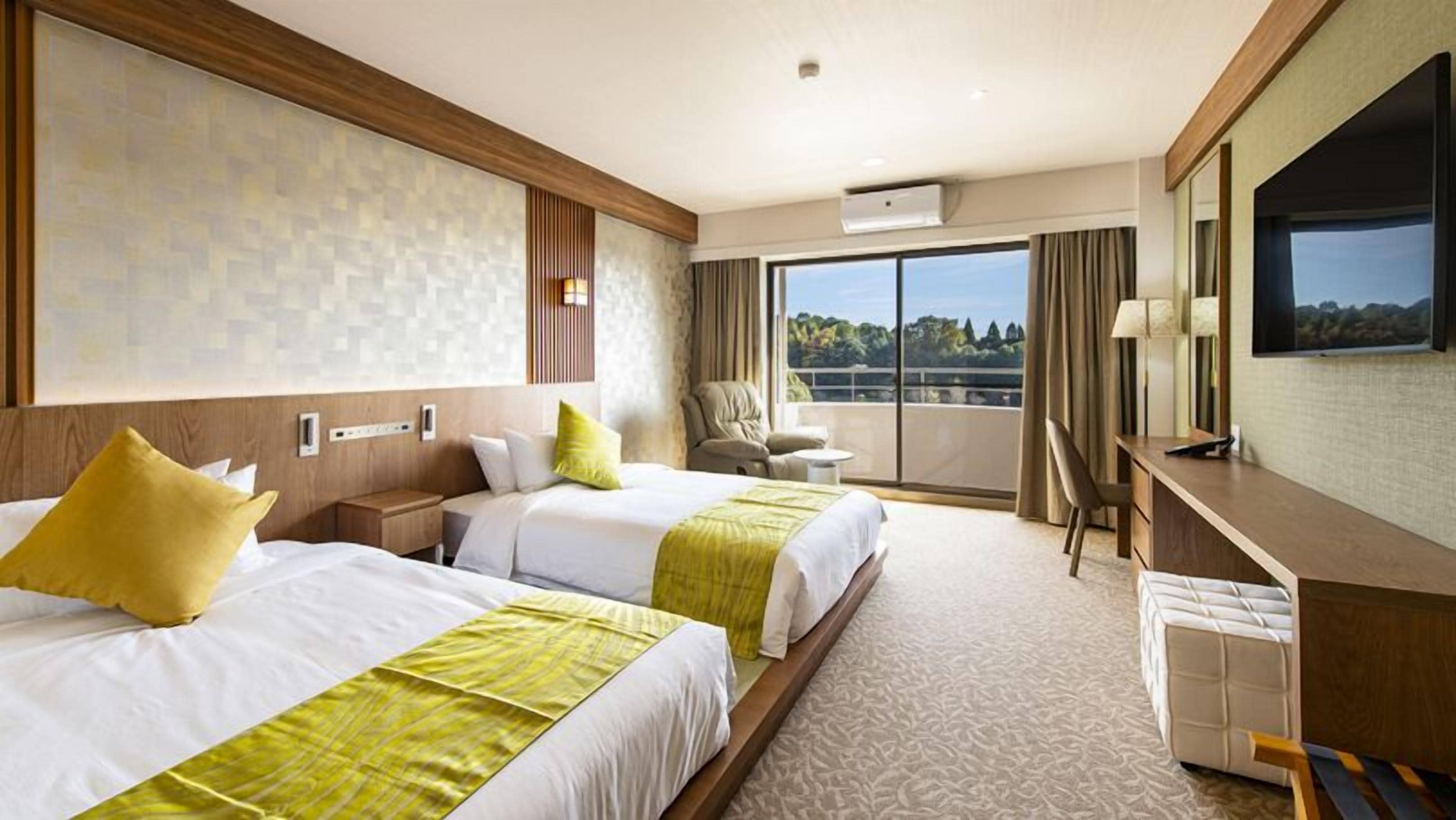 In-room safe, iron/ironing board, free WiFi, bed sheets
