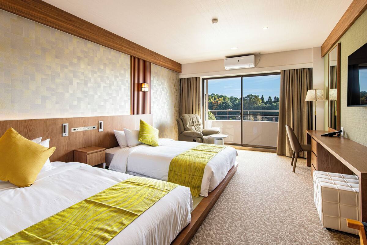 In-room safe, iron/ironing board (on request), free WiFi, bed sheets