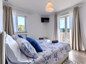 4 間睡房、熨斗/熨衫板、Wi-Fi