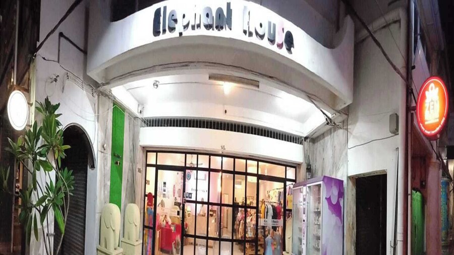 OYO 91068 Elephant House Boutique Hotel