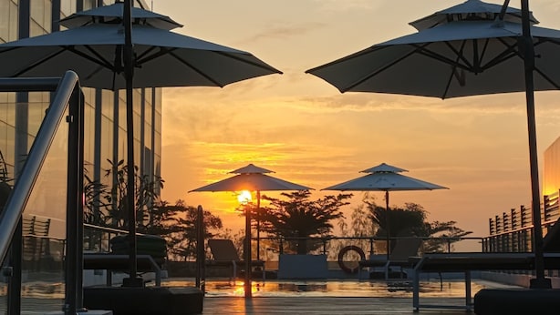 Gambar tidak terklasifikasi, 1 dari 74, tombol