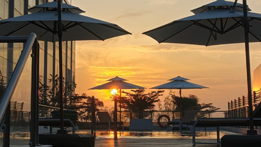 GRAND ANARA AIRPORT HOTEL