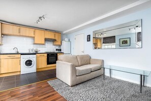 Suite, 1 chambre, non-fumeur | Coin séjour