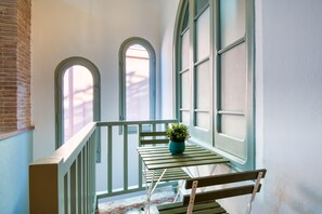 Dining - PATI BLAU 1: Charming Apartment in the Heart of Caldes de Malavella (Caldes de Malavella)