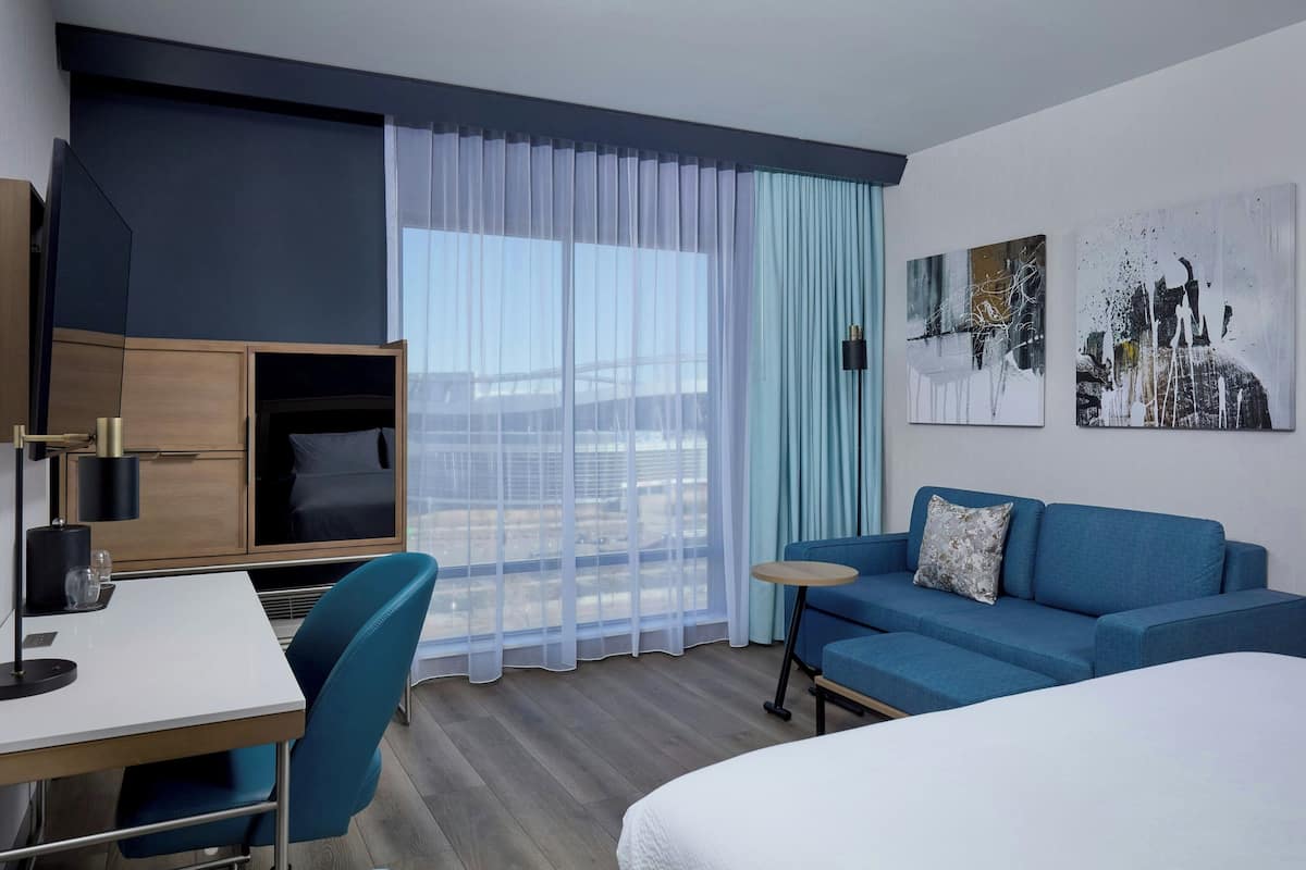 Room, 1 King Bed with Sofa bed, Non Smoking | In-room safe, iron/ironing board, bed sheets
