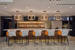 Lobby lounge - Courtyard by Marriott Denver Downtown West (Denver)