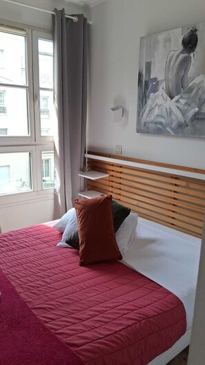 1 bedroom, travel cot, WiFi, bed sheets - Comfort apartment for 4 at Disneyland (Serris)