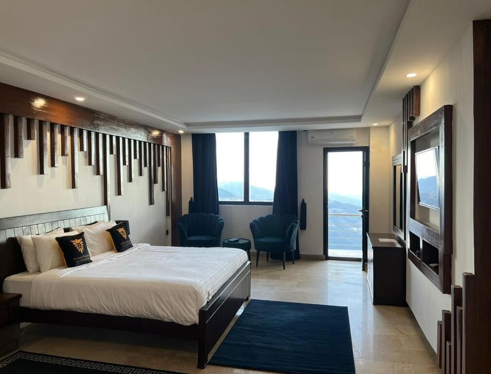 Deluxe Double Room | Free WiFi