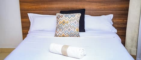 Classic Apartment, Balcony, City View