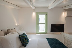 Superior-suite - balkon | Badeværelse | Miljøvenlige toiletartikler, hårtørrer, håndklæder, Sæbe