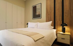 2 slaapkamers, een strijkplank/strijkijzer, wifi, beddengoed